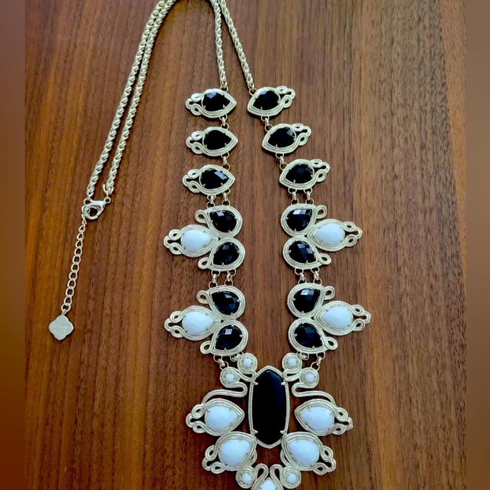 Kendra Scott vintage Whitney statement necklace cream black combo